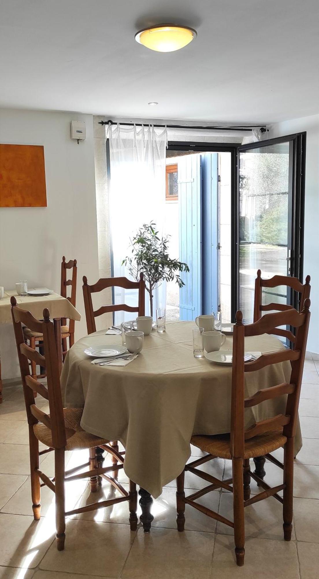 Mas D'Alaure B&B Verquieres Exterior foto